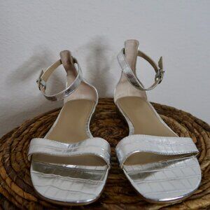 Ann Taylor Silver Metallic Sandals